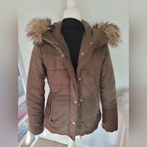 H&M Hood Jacket for winter - Picture 1 of 10